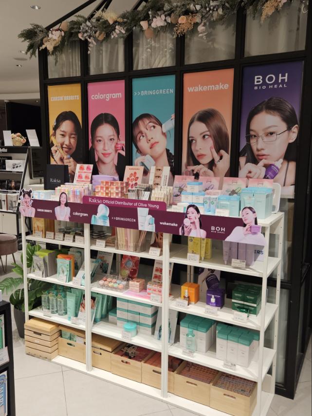 Marvis Arrives at Mitsukoshi Beauty — Discover Our New Visual Merchandising Experience