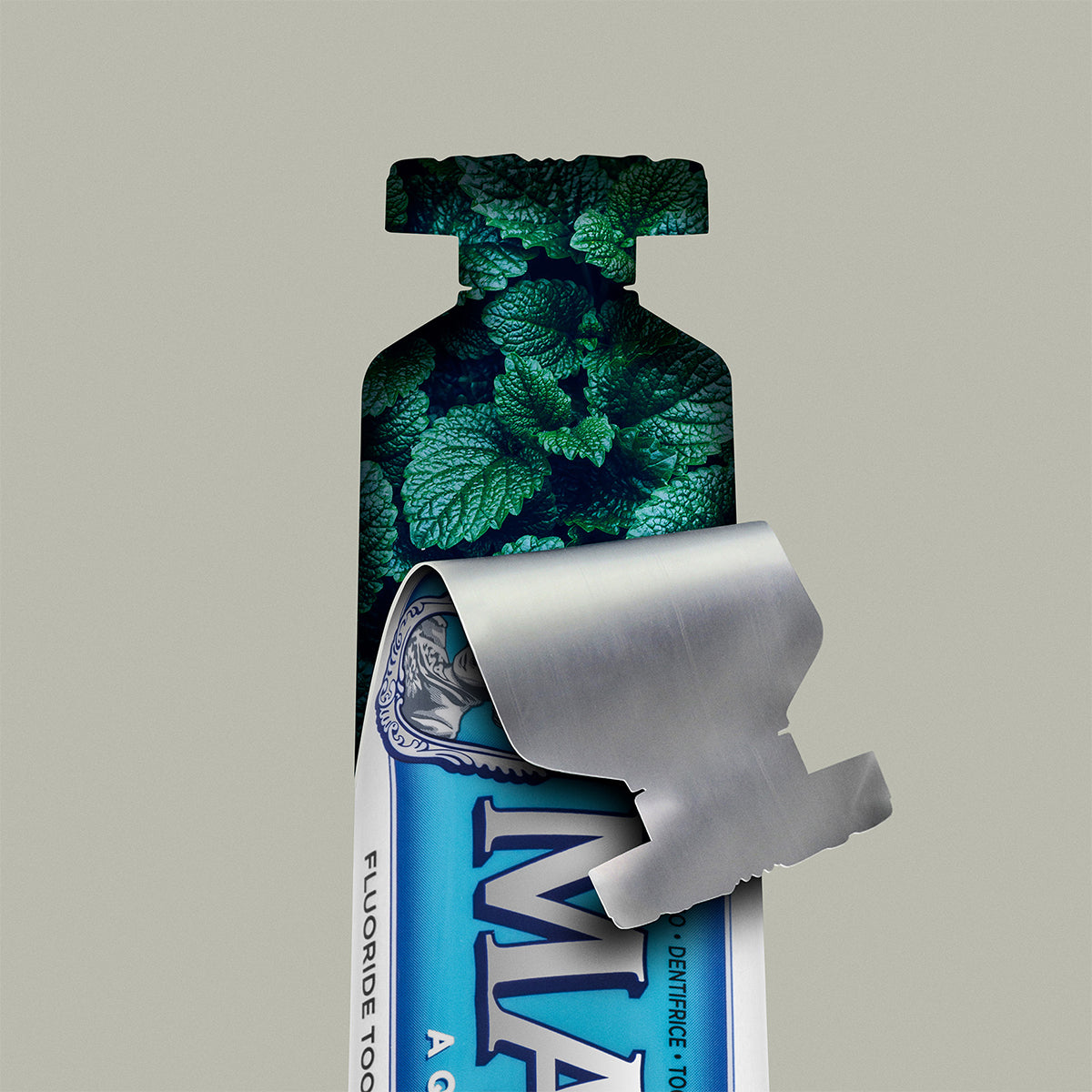 Marvis Aquatic Mint Fluoride Toothpaste 85mL