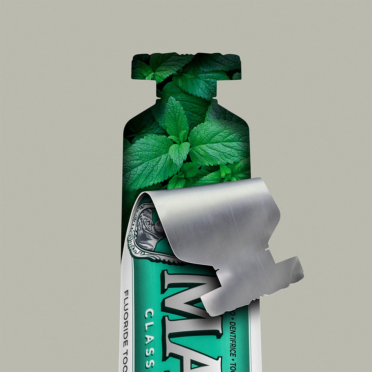 Marvis Classic Strong Mint Fluoride Toothpaste 85mL