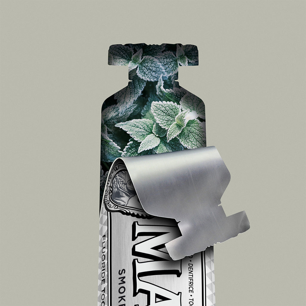 Marvis Smokers Whitening Mint Fluoride Toothpaste  85mL